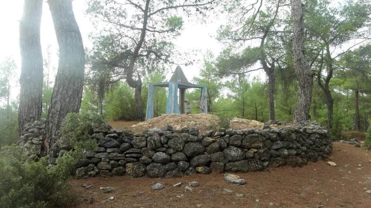 Muğla'da 300 yıl sonra meydana geldi! Define var diye kazdılar, gerçek ortaya çıktı