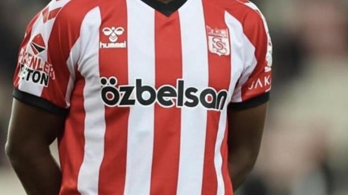 Sivasspor’da deprem yaratan ayrılık! Çantasını toplayıp gitti, telefonları bile açmıyor