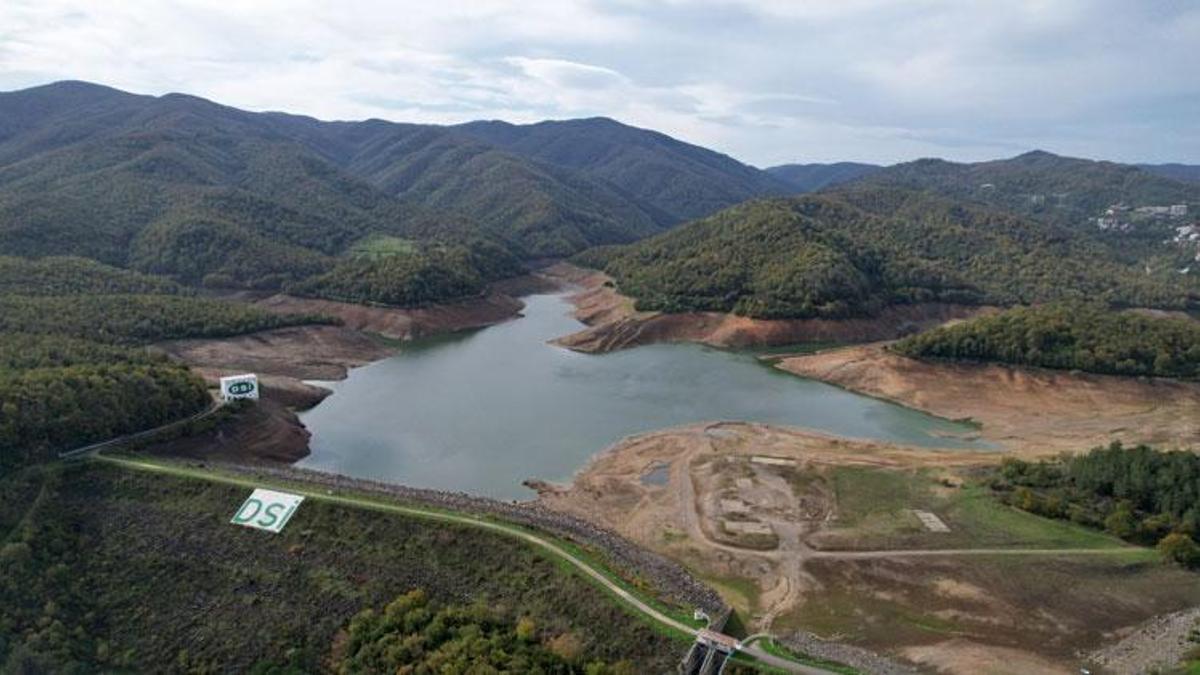 Yalova İl Sağlık Müdürlüğü olumsuzluklara karşı vatandaşlara uyarılarda bulunuldu.