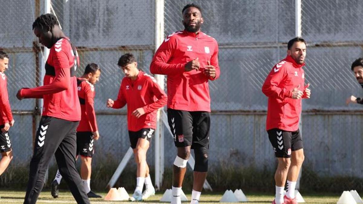 Sivasspor, Boluspor maçı öncesi harekete geçti