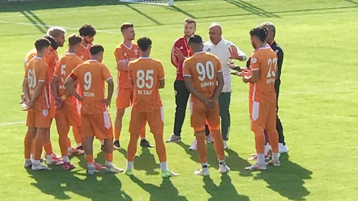 Adanaspor maça çıkmadan 3 puan kazandı! Yeni Malatyaspor'dan şok karar