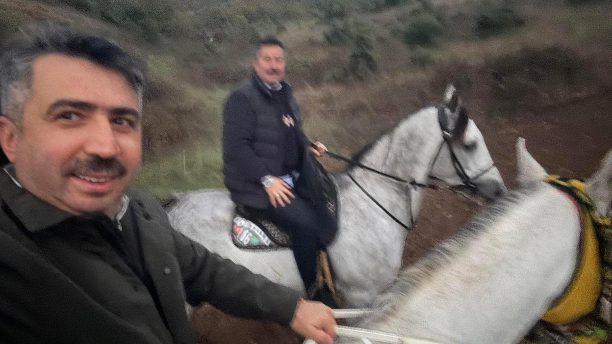 Yıldırım ve Yenişehir belediye başkanları ata binerek stres attı