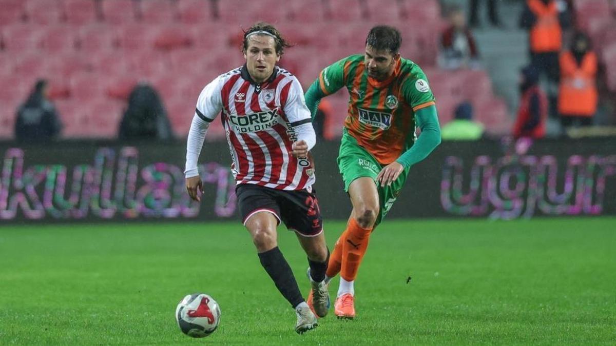 Samsunspor evinde 1 puana razı oldu