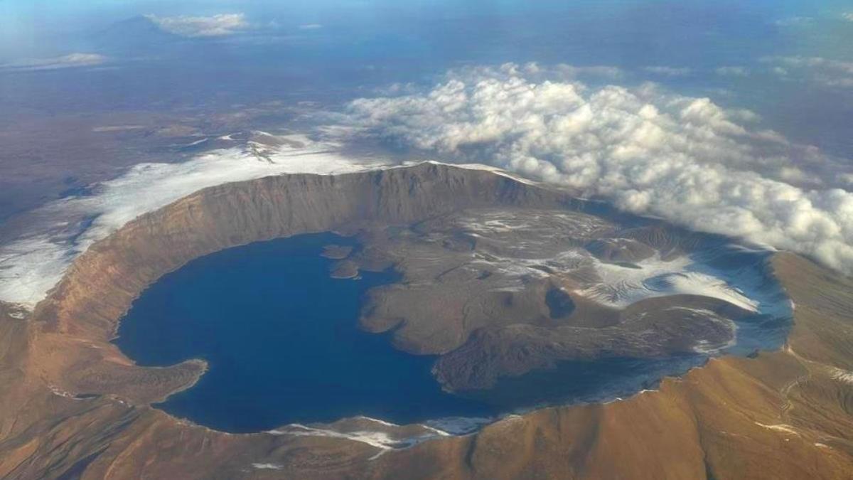 Dünyanın ikinci büyük krateri havadan görüntülendi