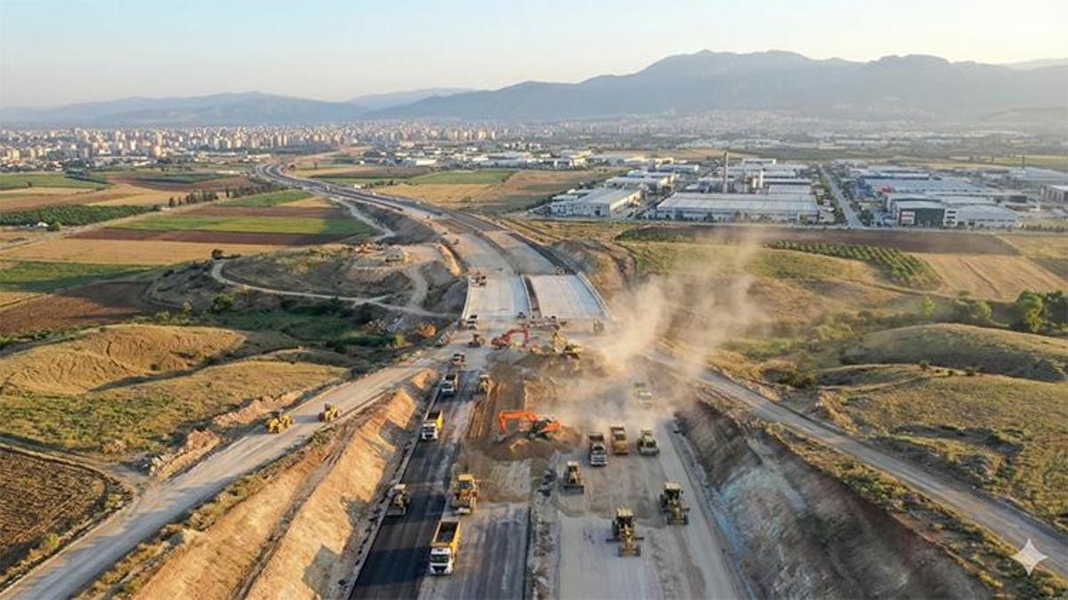 Adana'nın trafik kabusu bitiyor! Pozantı-Ceyhan OSB Otoban projesinde ihale tamam: İlk kazmanın vurulacağı tarih belli oldu