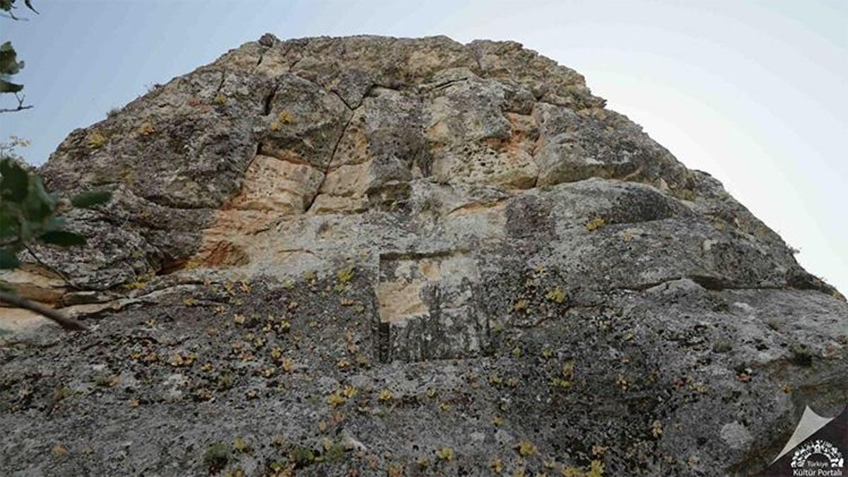 Palanlı Mağarası (Turuş Kaya Yerleşimi)