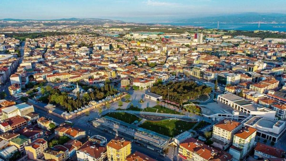 İstanbul'a komşu 3 il daha geliyor! Aday ilçeler belli oldu