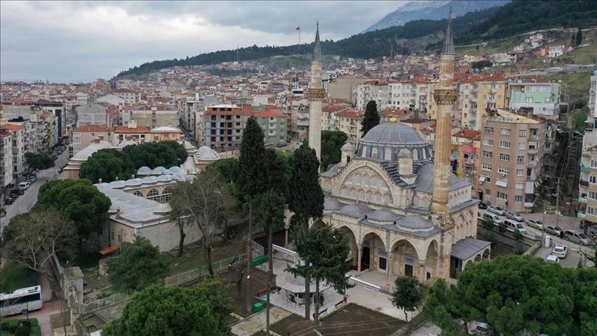 Muradiye Camii ve Külliyesi