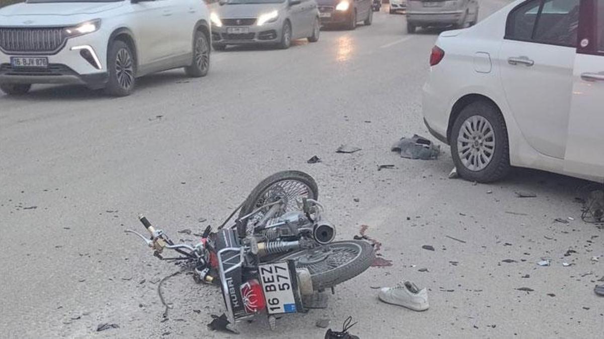 Bursa'da motosiklet ile otomobil çarpıştı: 1 ölü, 1 yaralı