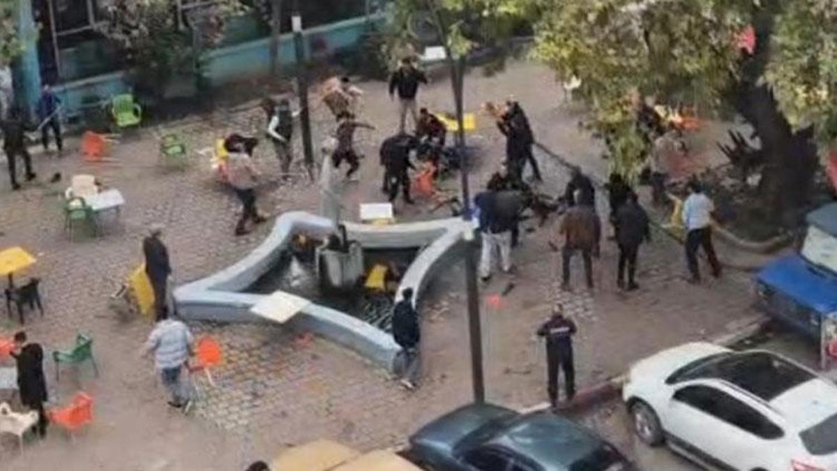 Manisa’da meydan muharebesi gibi kavga: Taş, sopa ve silah kullanıldı, 1 kişi yaralandı