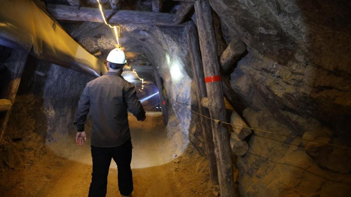 Adana'da yerin 700 metre altında savunma sanayisine büyük katkı! Bu madeni çıkarıyorlar, Türkiye'yi ihya ediyorlar