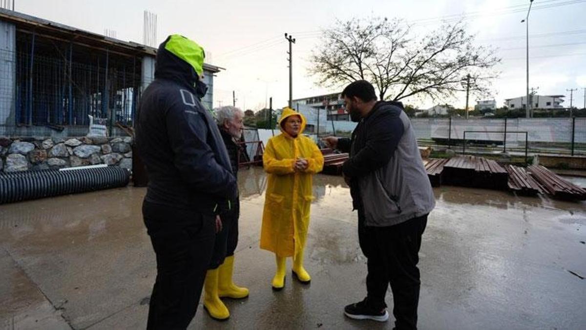 Didim'de aşırı yağış alarmı! Belediye teyakkuz halinde
