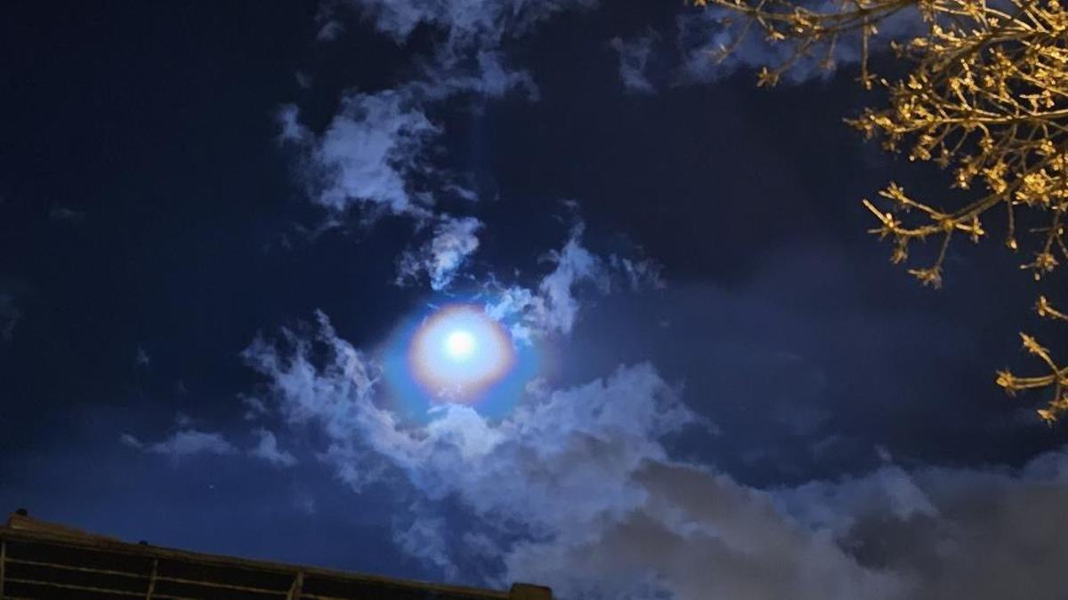 Kayseri'de gökyüzünde belirdi: Gören hayran oldu