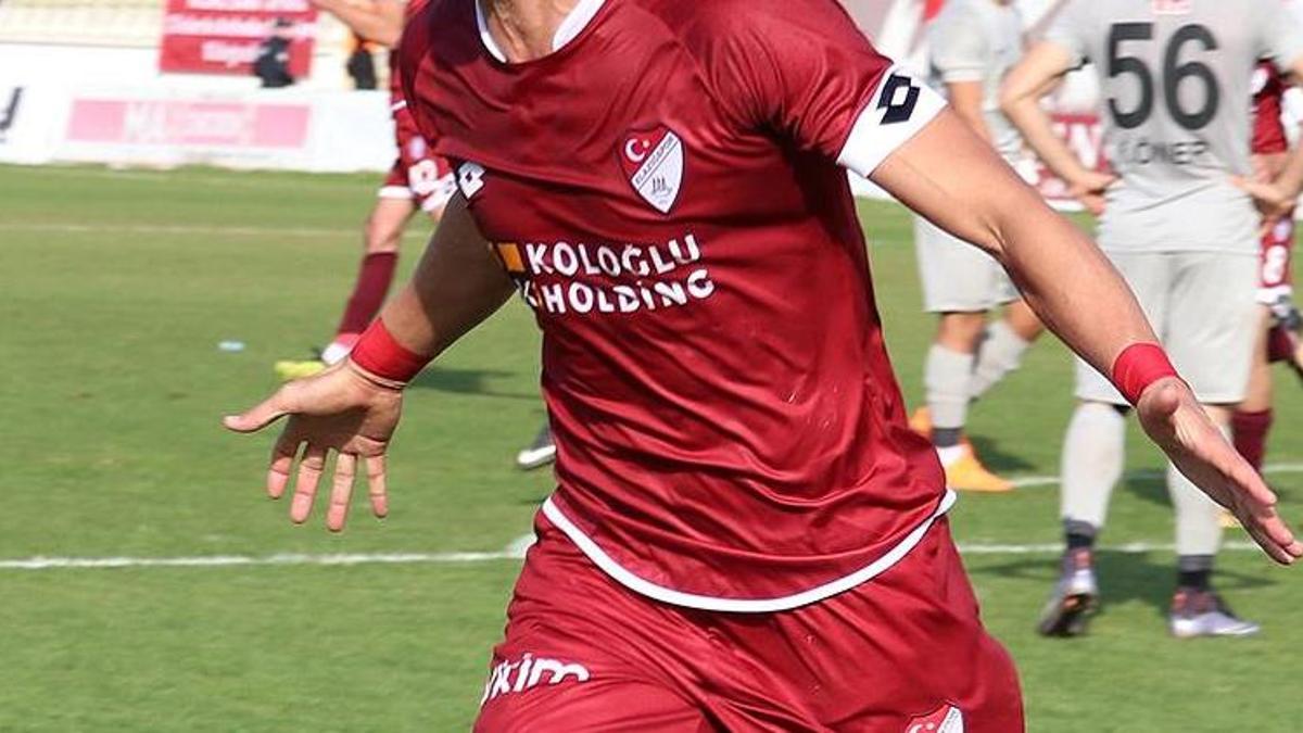 Bursaspor'un eski hocası Elazığspor'un başına geçti