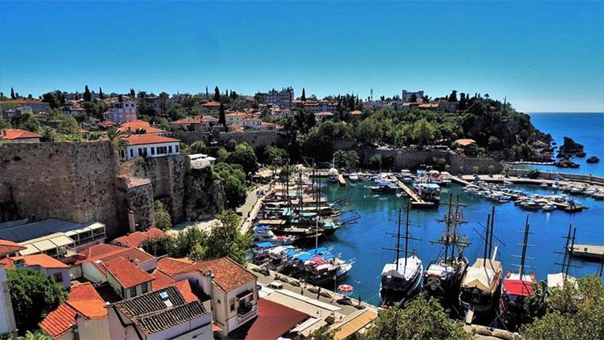 Antalya Gezilecek Yerler - Tarihi & Kültürel Noktalar