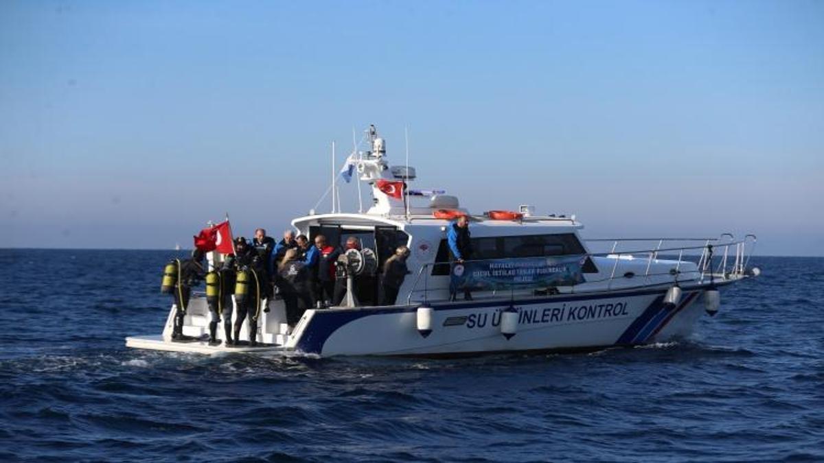 11 yılda 2,9 milyon metrekarelik sessiz katil denizden çıkarıldı!