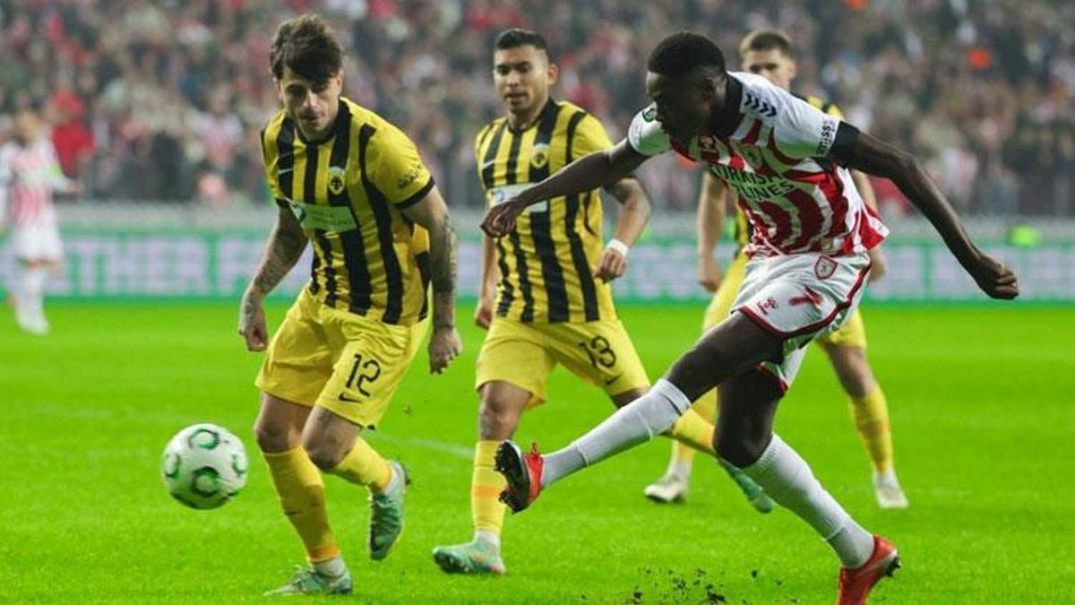 Samsunspor UEFA Konferans Ligi'nde ilk yenilgisini aldı