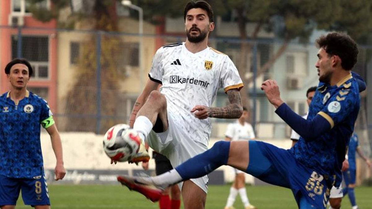 İzmir derbisinde Aliağa Futbol kaçtı Menemen Futbol Kulübü yakaladı: 2-1
