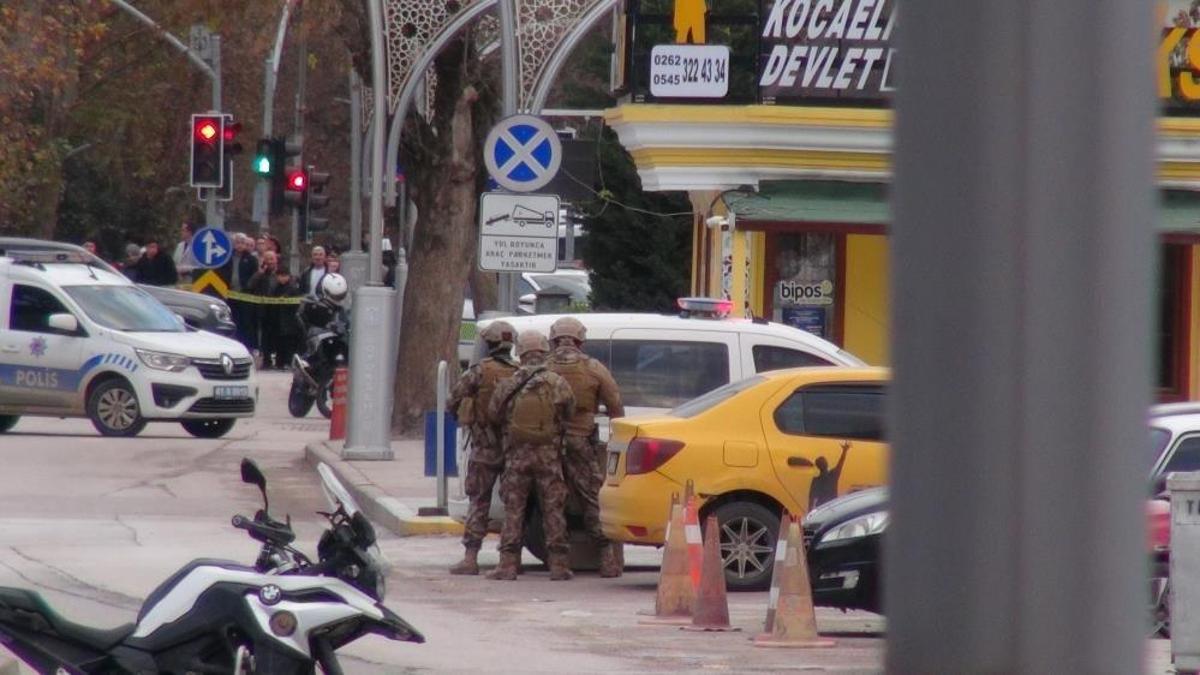 Kocaeli'de filmleri aratmayan olay! Özel harekat ekipleri müdahale etti