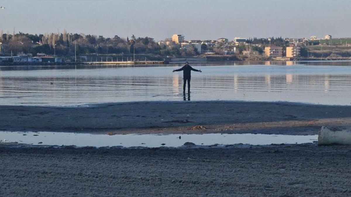 Tekirdağ’da endişelendiren gelişme! Deniz 20 metre çekildi