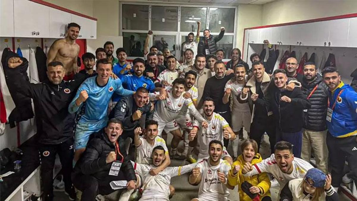 Tire 2021 FK–Afyonspor maçında ev sahibi 3 puanı 4 golle aldı