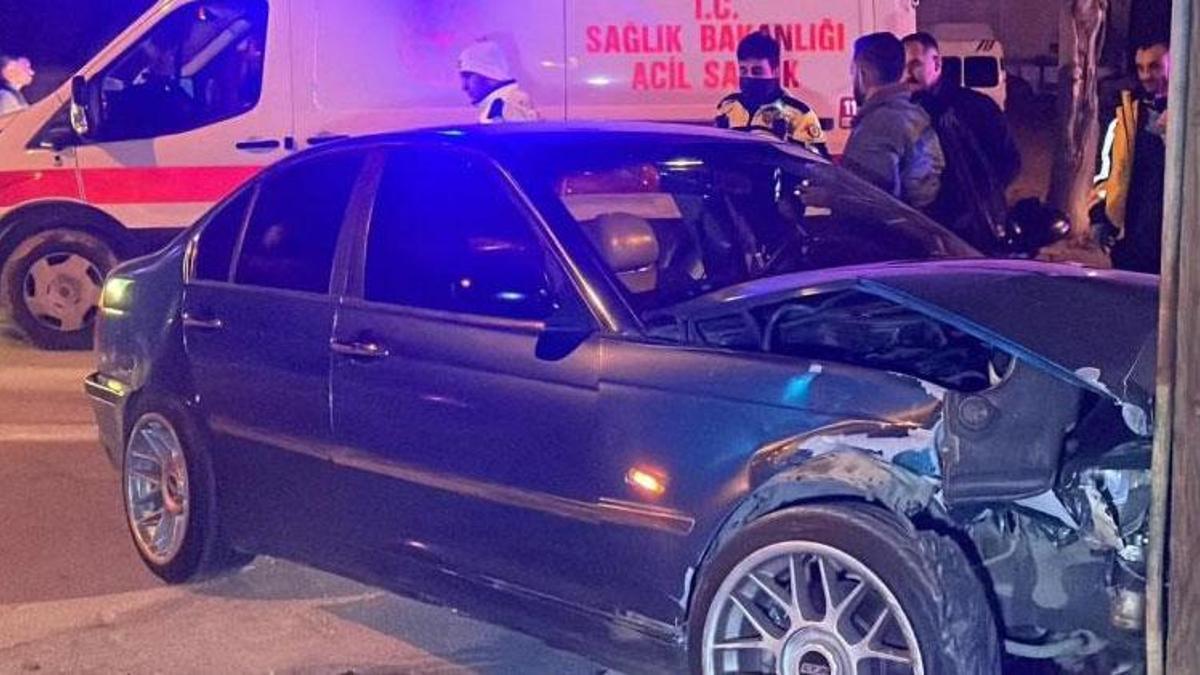 Karaman’da iki otomobil çarpıştı: 5 yaralı