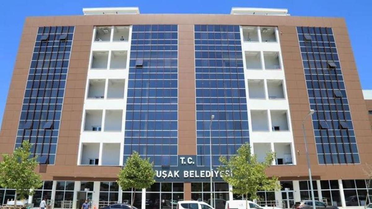 Uşak Belediyesi'nin vergi borcu açıklandı! Borcunu ödemeyen belediye kara listeye girdi