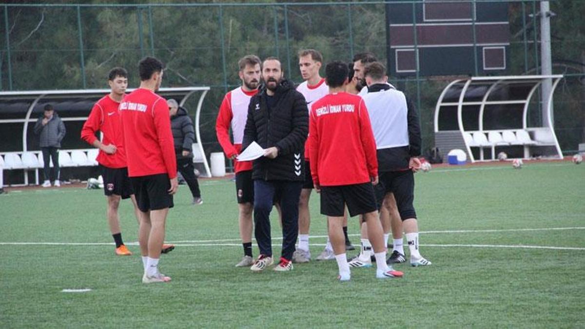 Denizli İdmanyurdu 3. Lig'de ilk yarının son maçına hazır