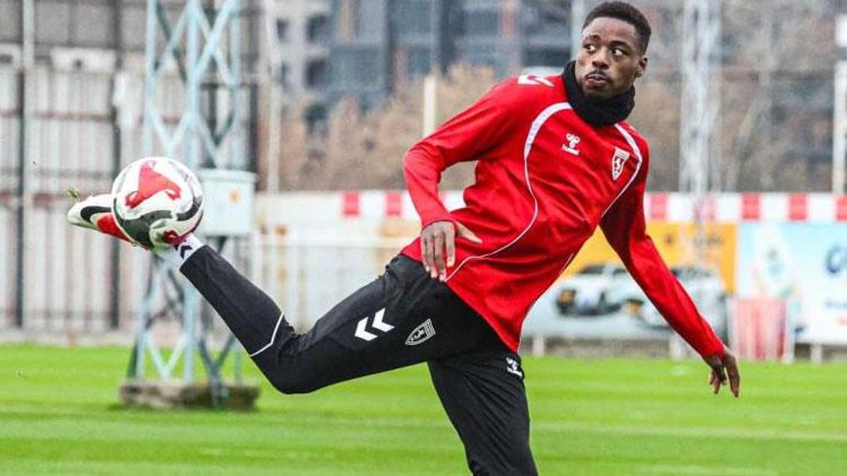 'Musaba'nın Galatasaray'a önerildiği' iddiasına Samsunspor'dan açıklama geldi