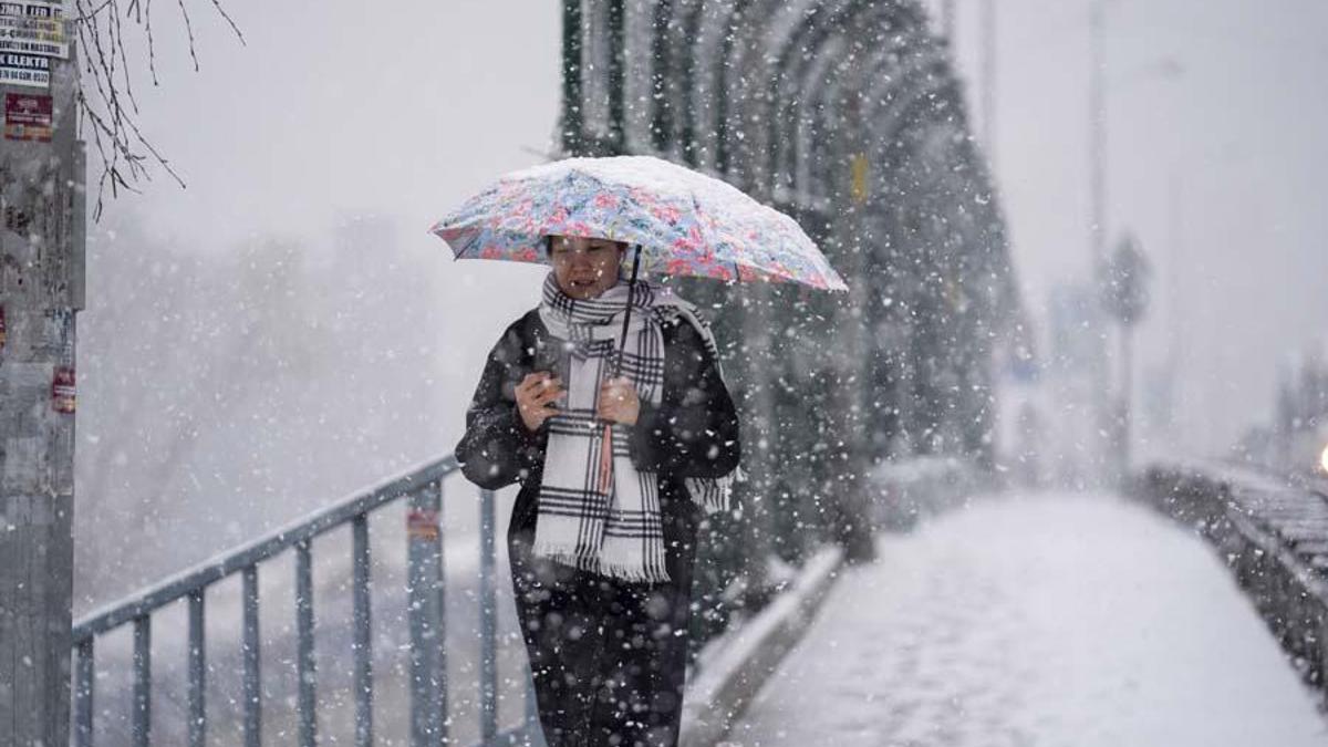 İstanbul Valiliği'nden uyarı! Kar geliyor