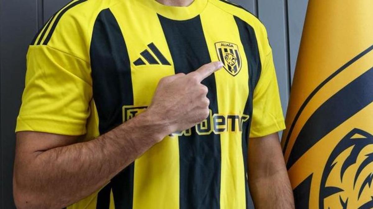 Amedspor'un yıldız ismi Aliağa FK'ya imza attı