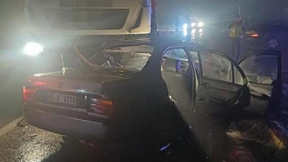 Çaycuma'da kamyon ile otomobil çarpıştı: 3 yaralı