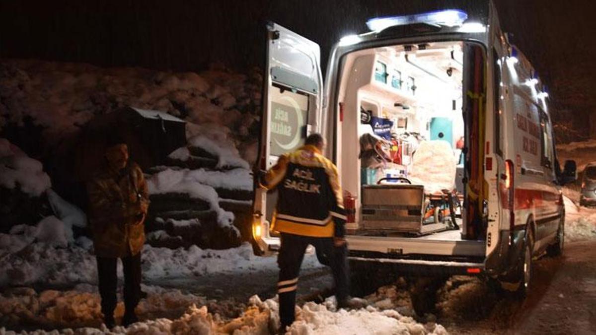 Bitlis'te ekipler 7 aylık bebek için seferber oldu