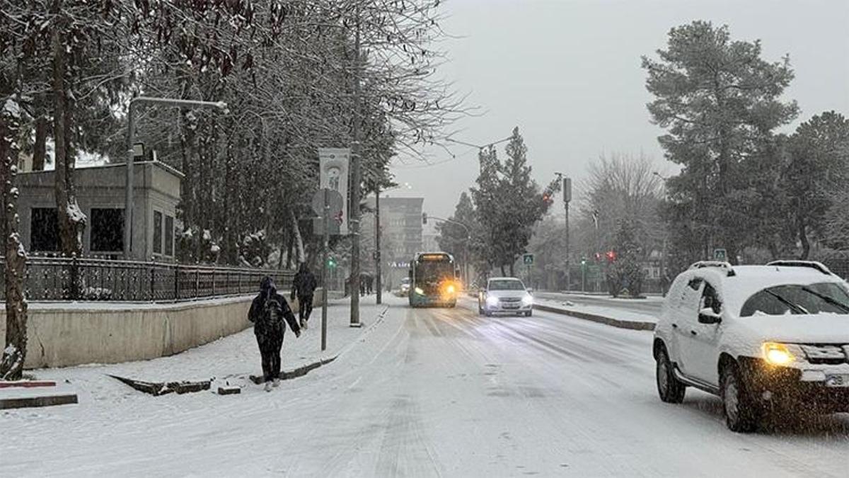 Diyarbakır’da okullar tatil mi, 29 Aralık kar tati…