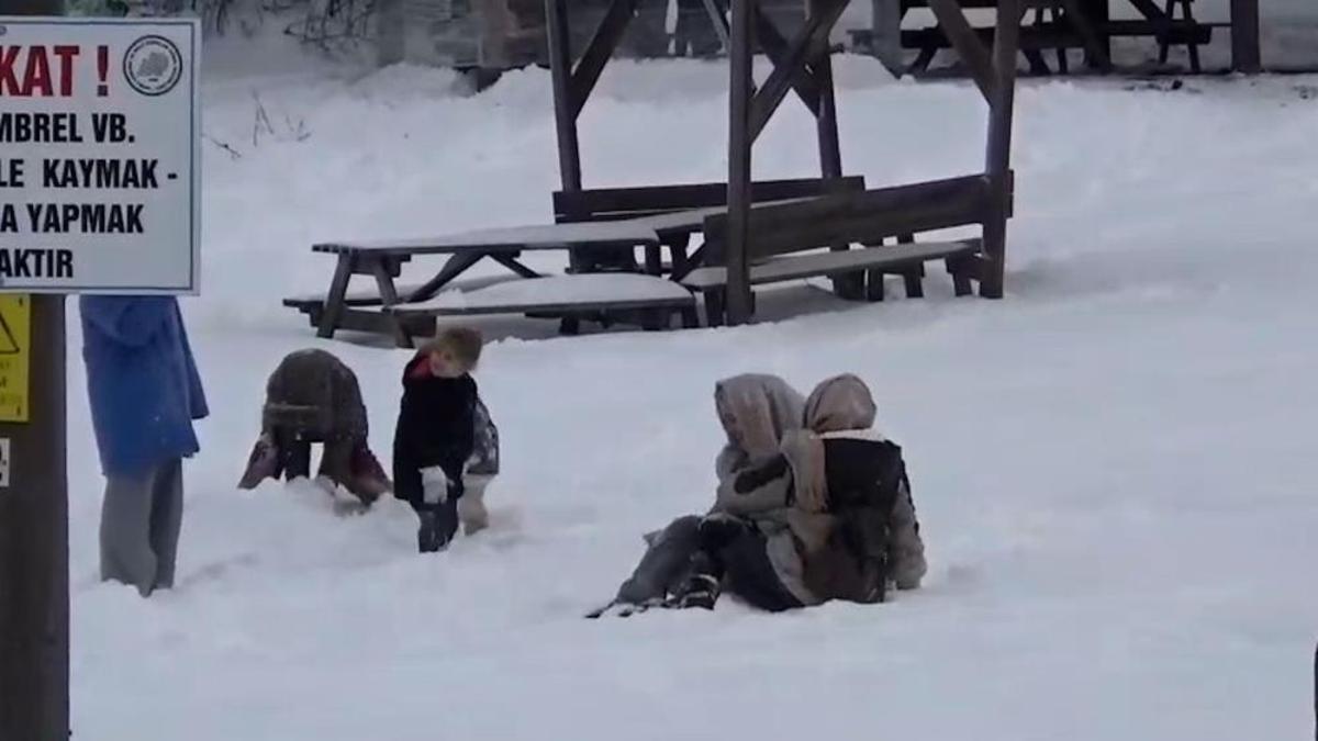 Siirt'te okullar tatil mi? Yarın okul var mı? 30 Aralık 2025 Pazartesi Siirt'te okullar tatil edildi mi? Açıklama geldi