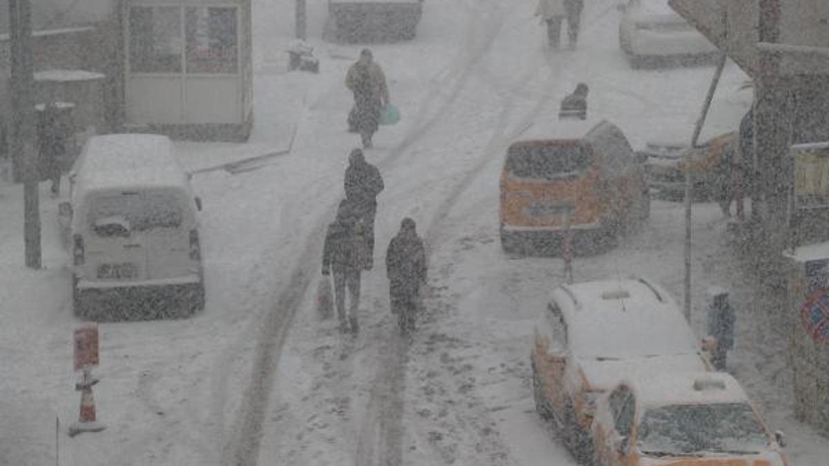 Kahramanmaraş'ta okullar tatil mi? Yarın okul var mı? 31 Aralık 2025 Çarşamba Kahramanmaraş'ta okullar tatil edildi mi? Açıklama geldi