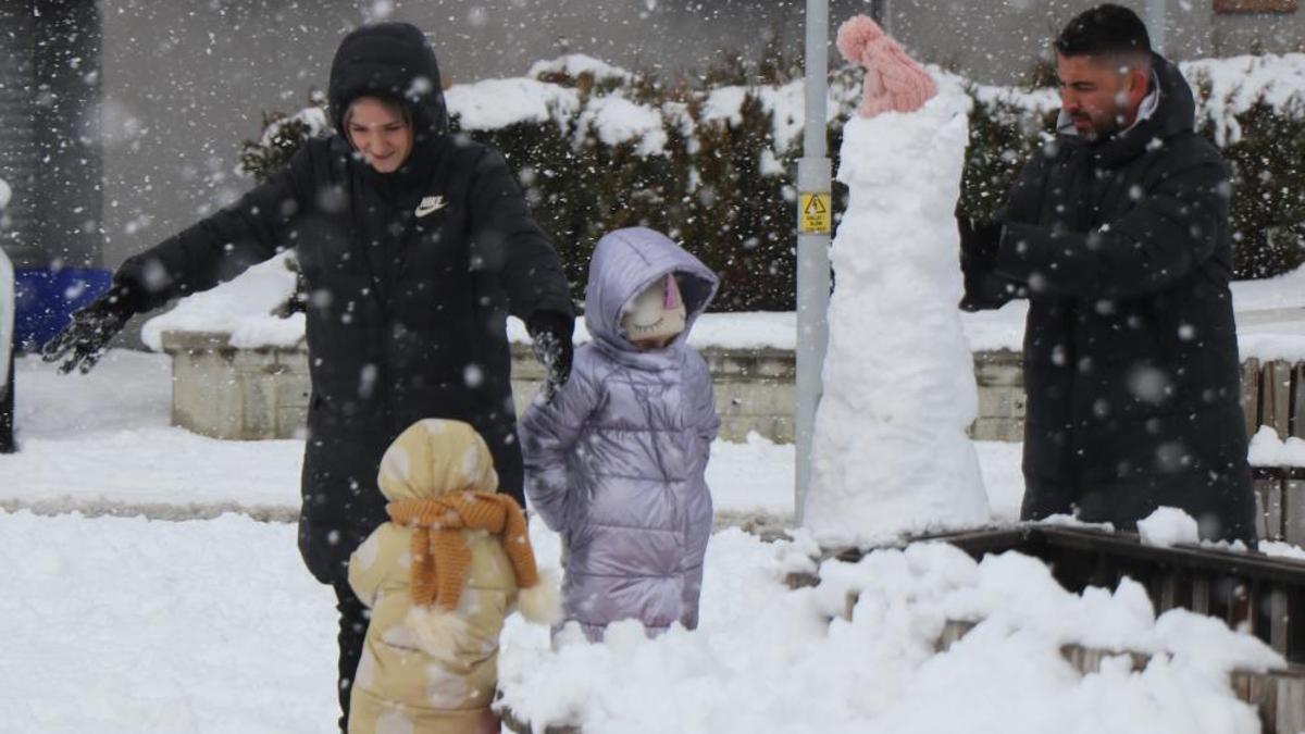 Mardin'de okullar tatil mi? Yarın okul var mı? 31 Aralık 2025 Çarşamba Mardin'de okullar tatil edildi mi? Açıklama geldi