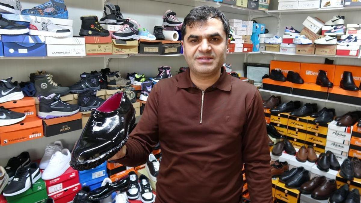 95 yıl önce üretimine başlanmıştı! "Kara lastik" halen ilgi görmeye devam ediyor