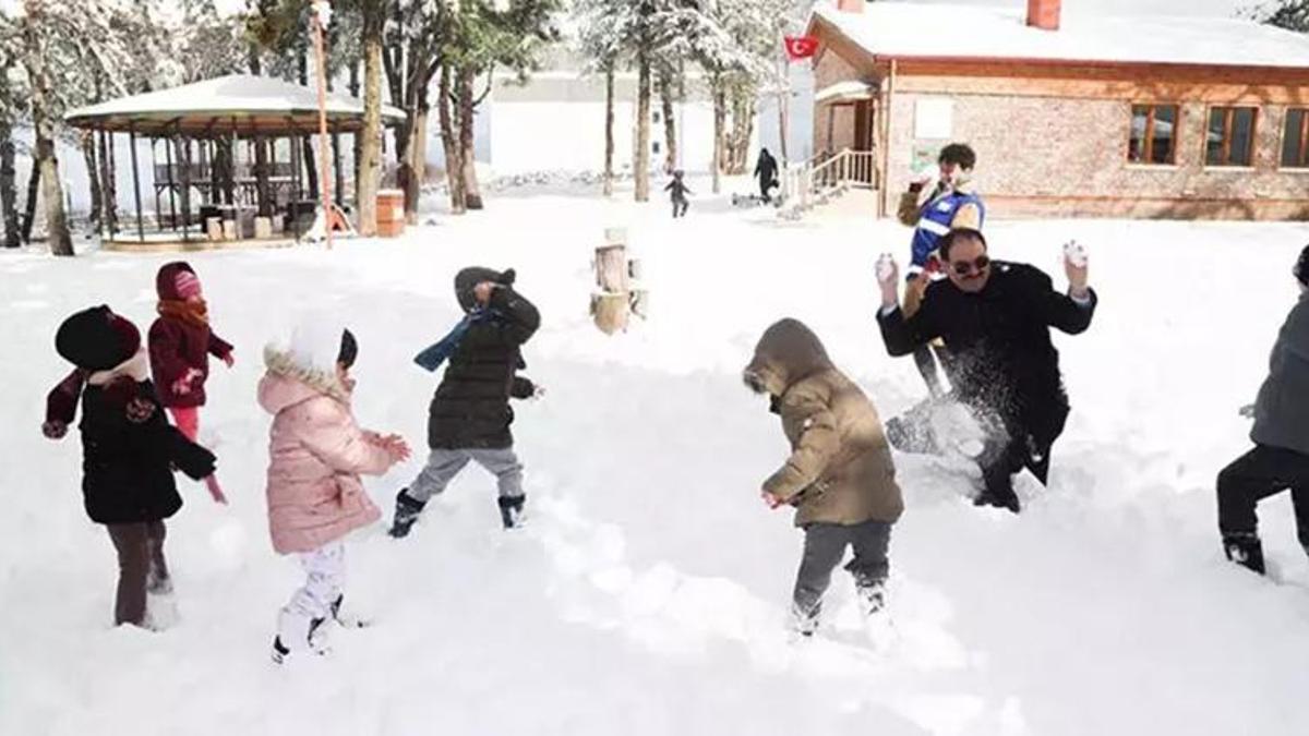 Samsun'un dört ilçesinde eğitime kar engel oldu!