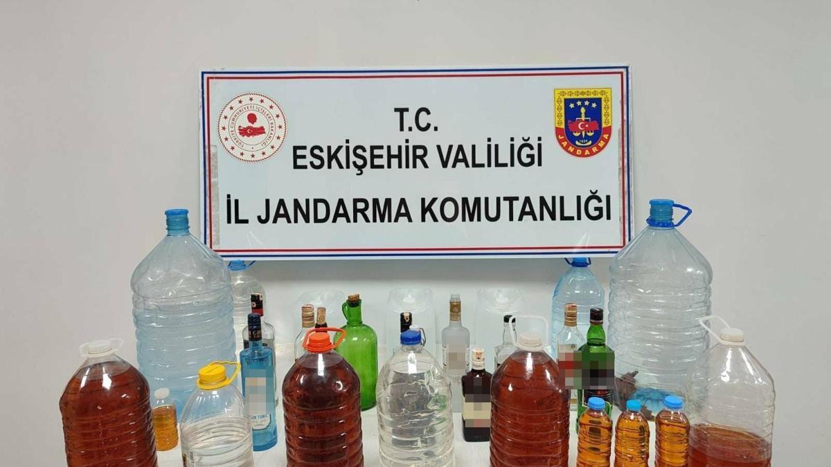 Eskişehir'de 78 litre sahte içki ele geçirildi