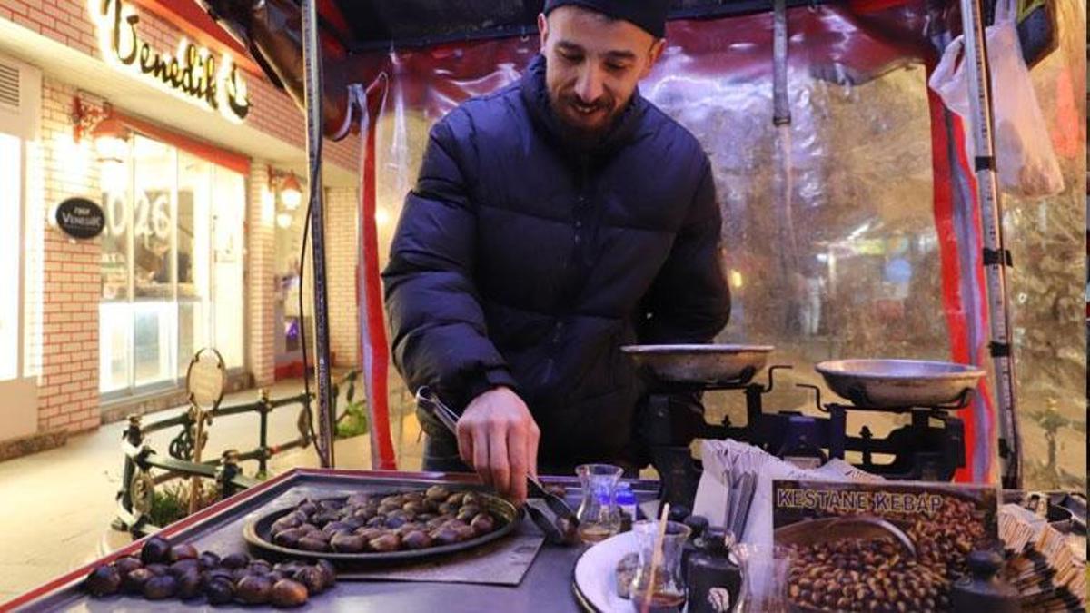 Eskişehir'de eksi 7 derecede 2025'in son gecesinde kestane mesaisi
