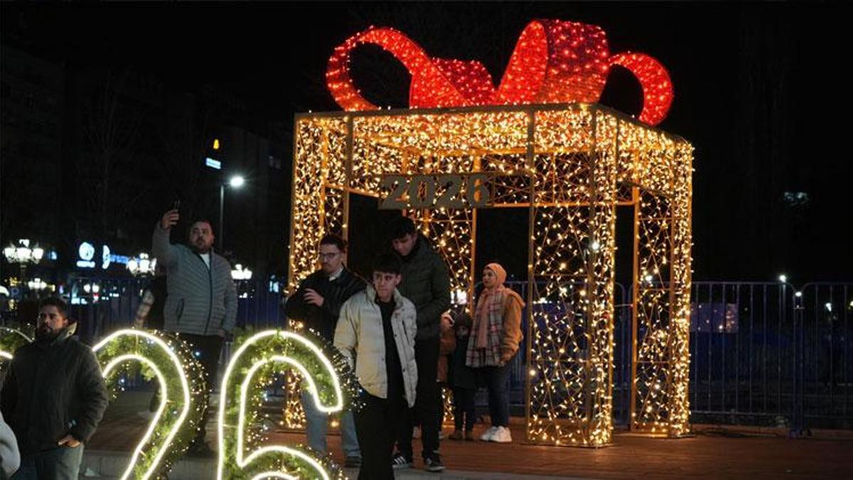 Ankara'da vatandaşlar yeni yılı coşkuyla kutladı
