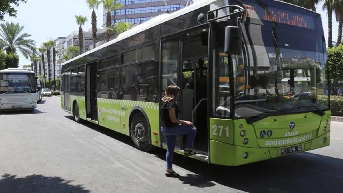 Adana toplu taşıma yılbaşında ücretsiz mi? Adana’da 1 Ocak’ta otobüs ve tramvay ücretsiz mi?