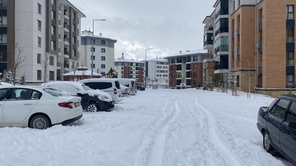 Elazığ’da okullar tatil mi? Yarın okul var mı? 2 Ocak 2026 Cuma Elazığ’da okullar tatil edildi mi? Açıklama geldi
