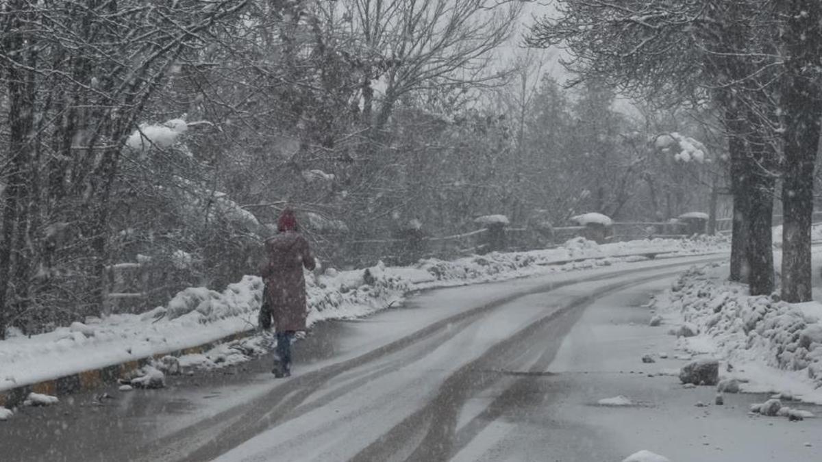 Karabük'te okullar tatil mi? Yarın okul var mı? 2 Ocak 2026 Cuma Karabük'te okullar tatil edildi mi? Açıklama geldi