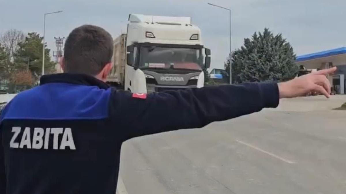 Şehir trafiğini rahatlatacak karar! Zorunlu tır parkı uygulaması başladı