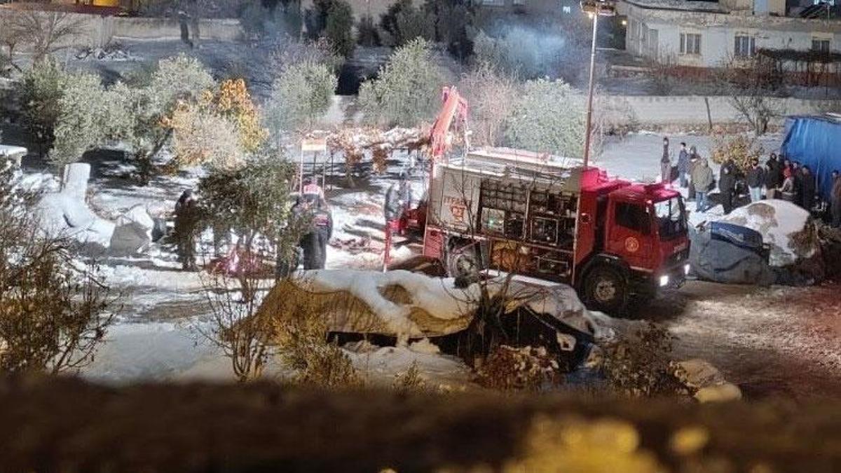 Gaziantep Yavuzeli’de feci ölüm: Yem karma makinesine düşen besici hayatını kaybetti