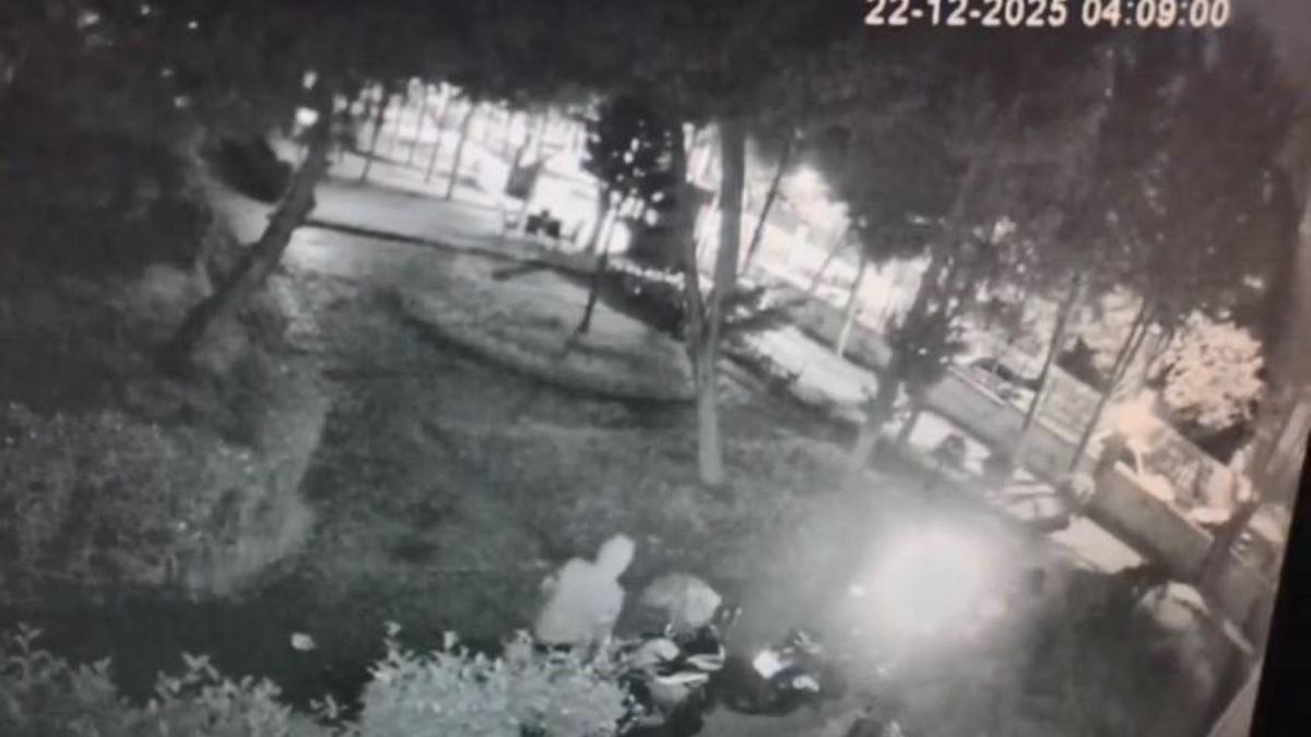 İstanbul - Büyükçekmece'de çocukları tehdit ederek motosiklet çalmaya zorlayan şüpheli yakalandı