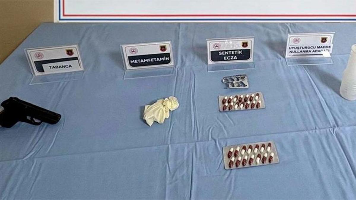 Sivas'ta uyuşturucu operasyonlarında 4 kişi tutuklandı