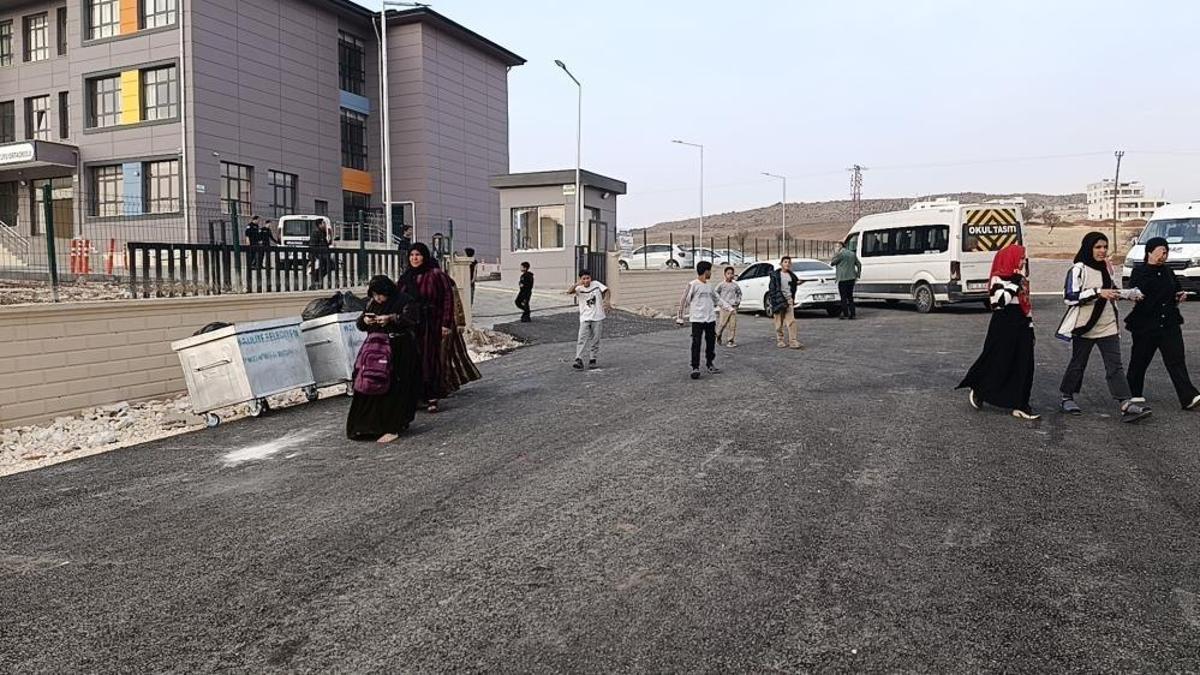 Şanlıurfa'da 25 öğrenci hastanelik oldu!